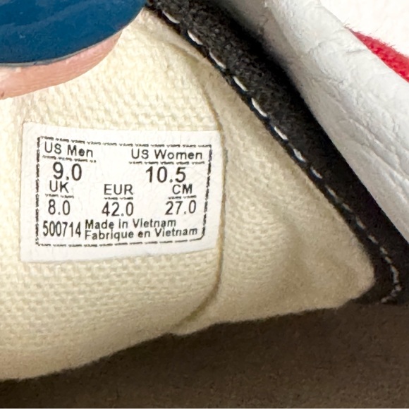 Vans Red and Black Old Skool Sneakers M 9 W 10.5 - Picture 10 of 10